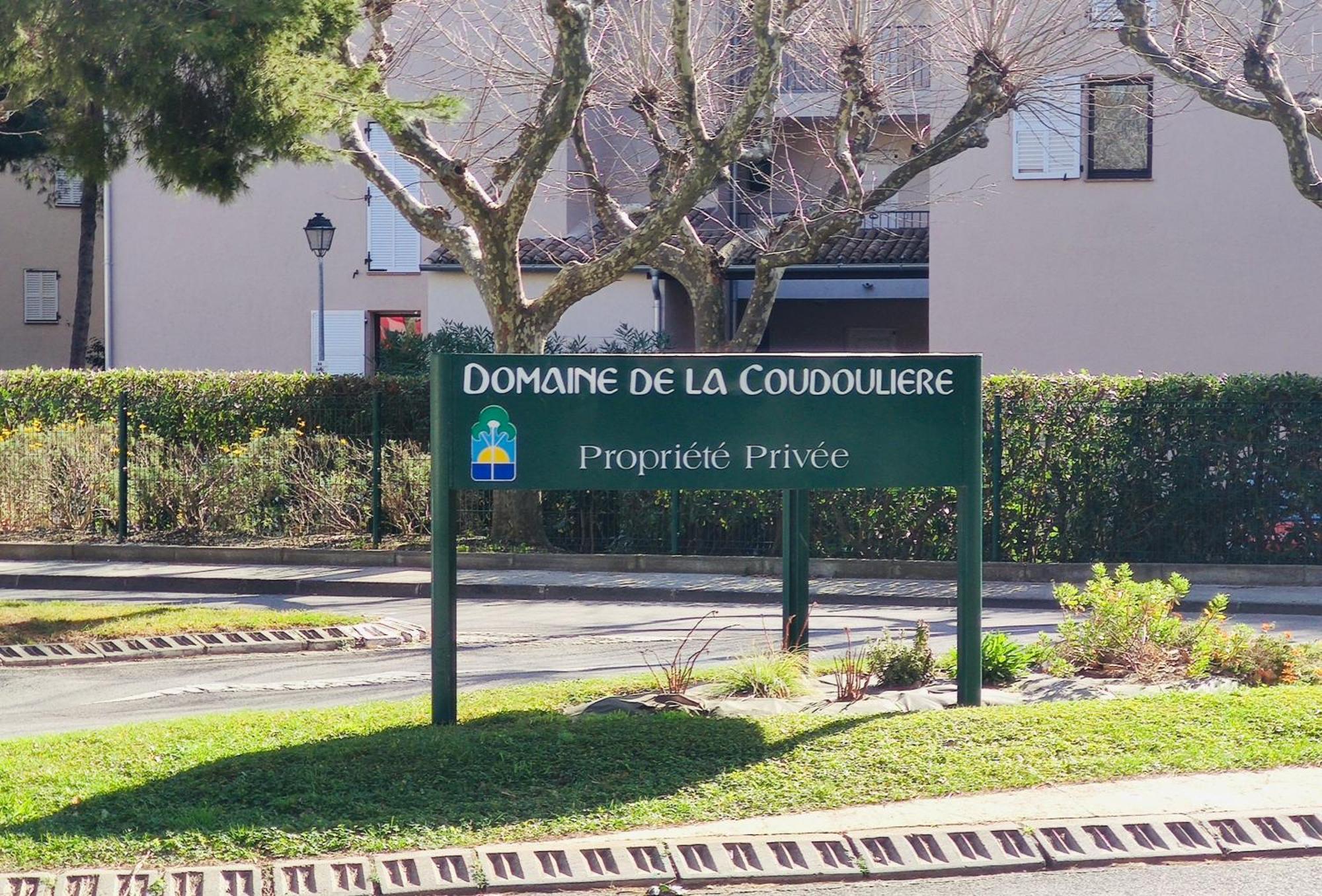 סיס-פור-לה-פלאז' Domaine De La Coudouliere, Vue Mer, Plage, Piscine Et Parc מראה חיצוני תמונה